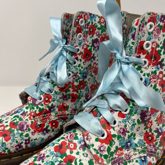 Dr. Marten Boots Women's Size 8 Blue Pascal Floral Print Ribbon Laces Combat - Picture 13 of 16